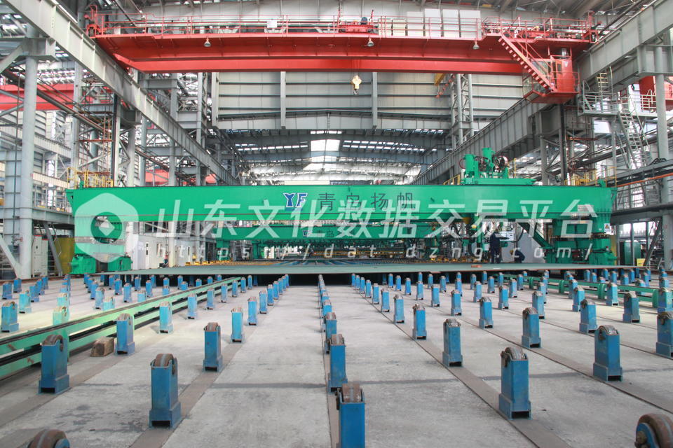 造船厂的生产车间