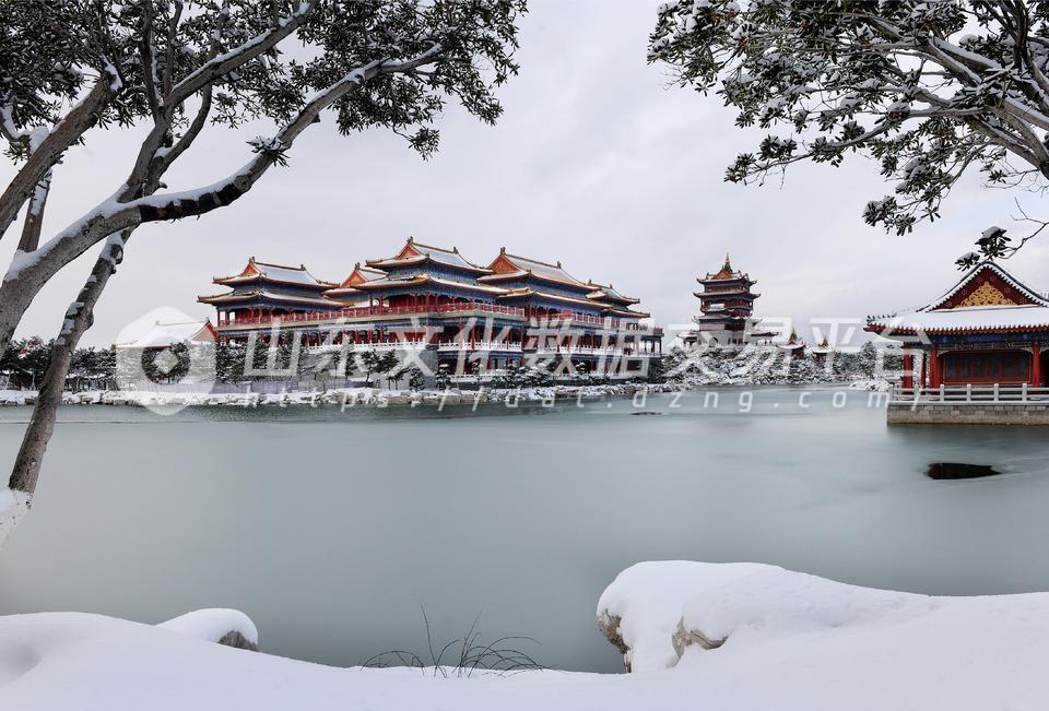 蓬莱三仙山雪景