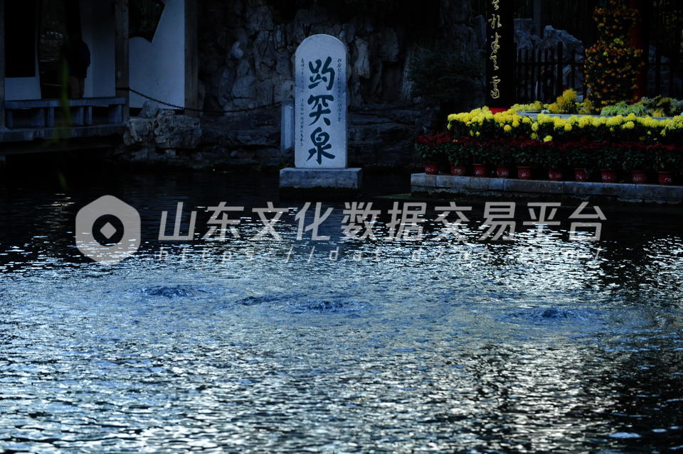 趵突泉水位跌破28米大关