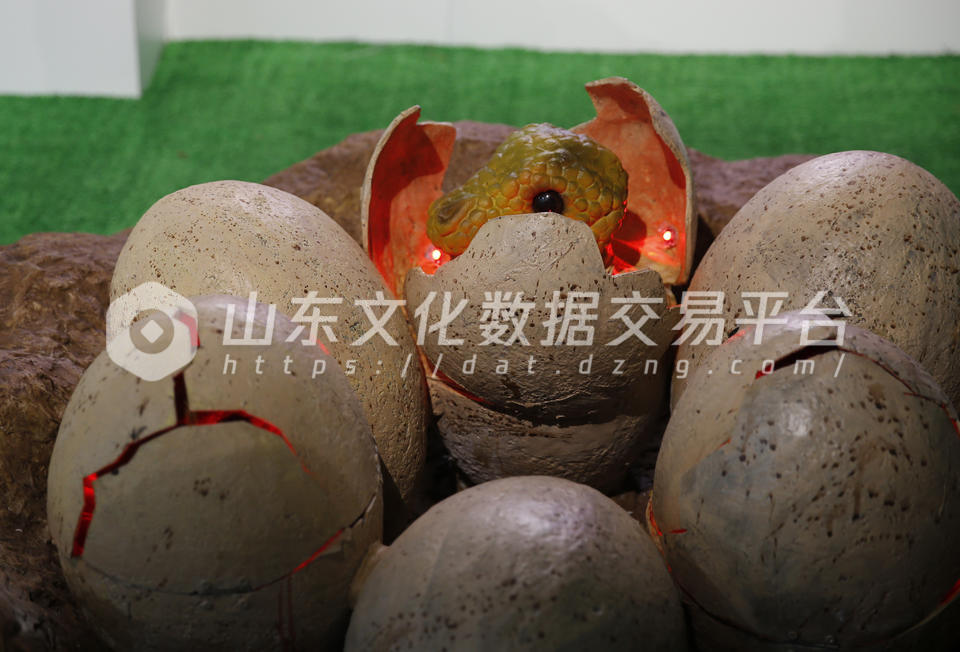 恐龙蛋模型