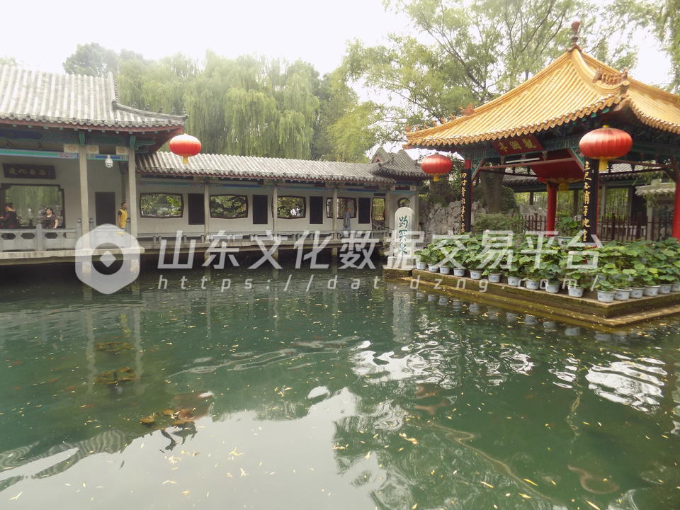 趵突泉水位降低