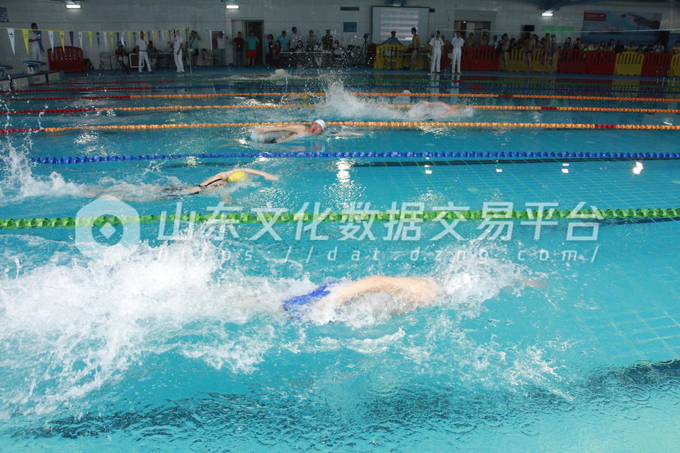 全民健身游泳馆