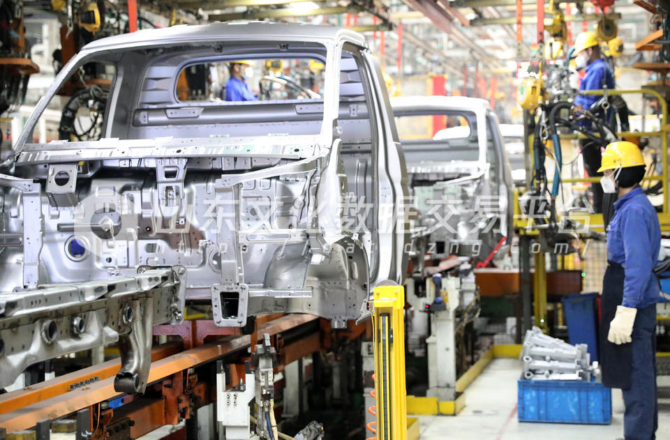 汽车生产车间