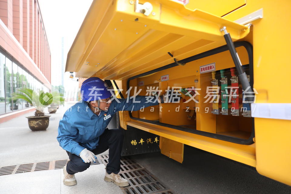 移动式智慧能源保障车助力高考