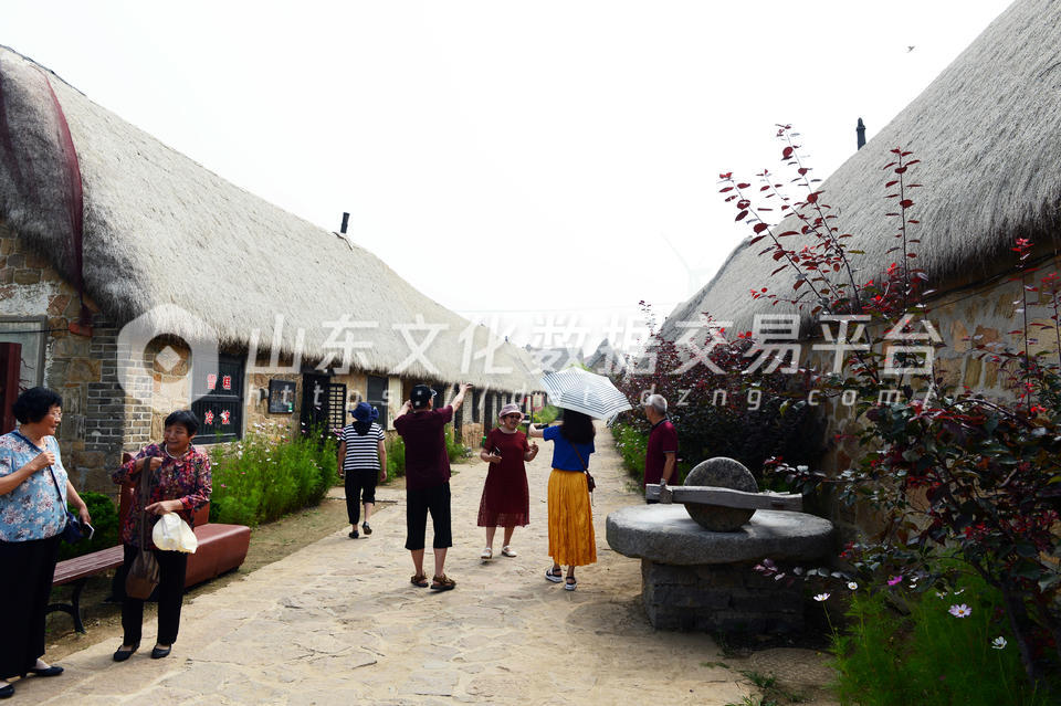 荣成海草房民宿