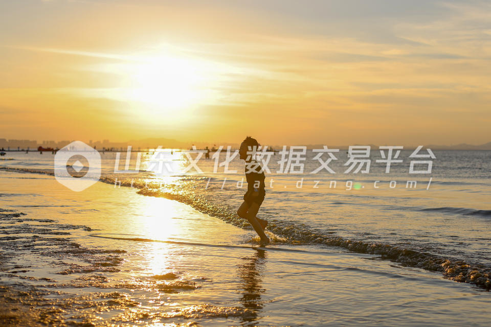 黄渤海新区金沙滩浴场