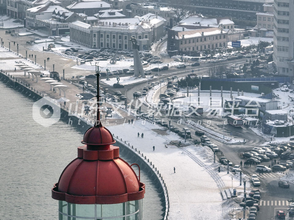 烟台山上的灯塔