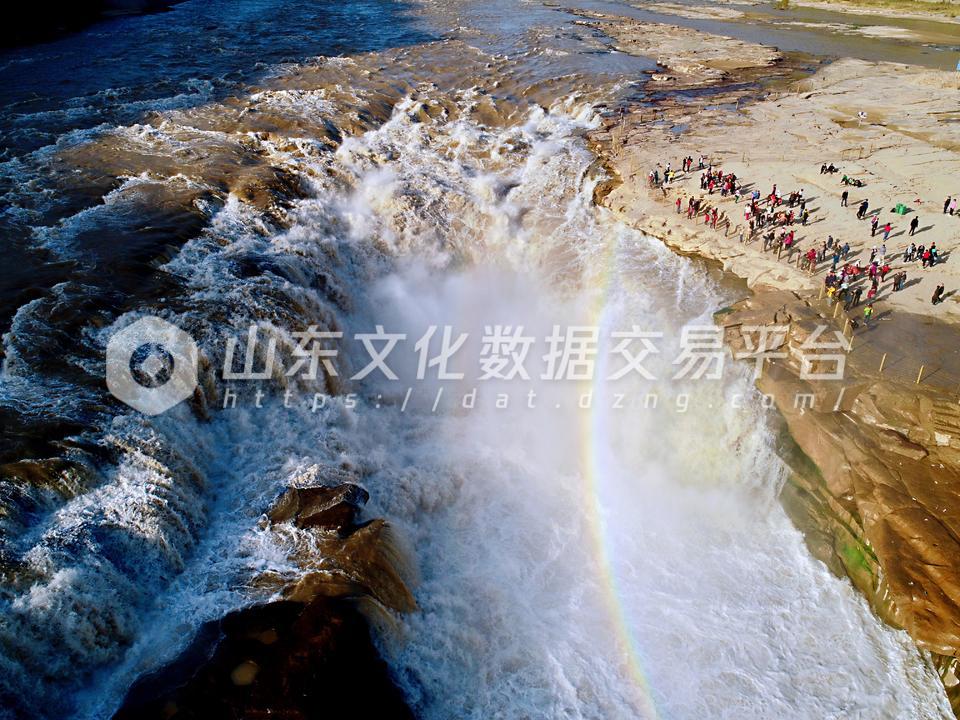 航拍黄河壶口瀑布