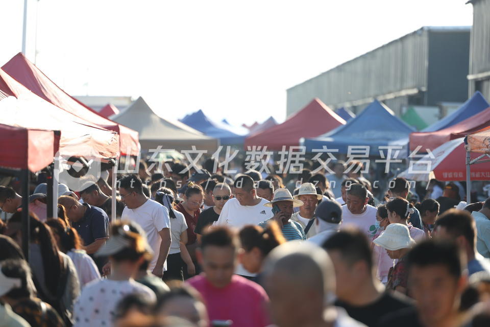 东口抱港渔市