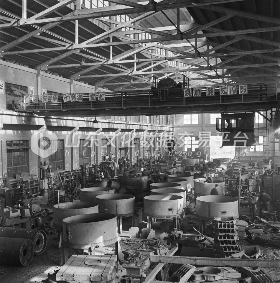 青岛各机械厂大力支援工业。