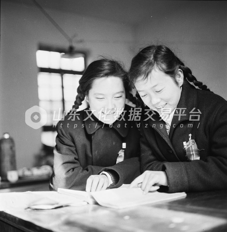 济南第二机床厂劳模曲淑姿